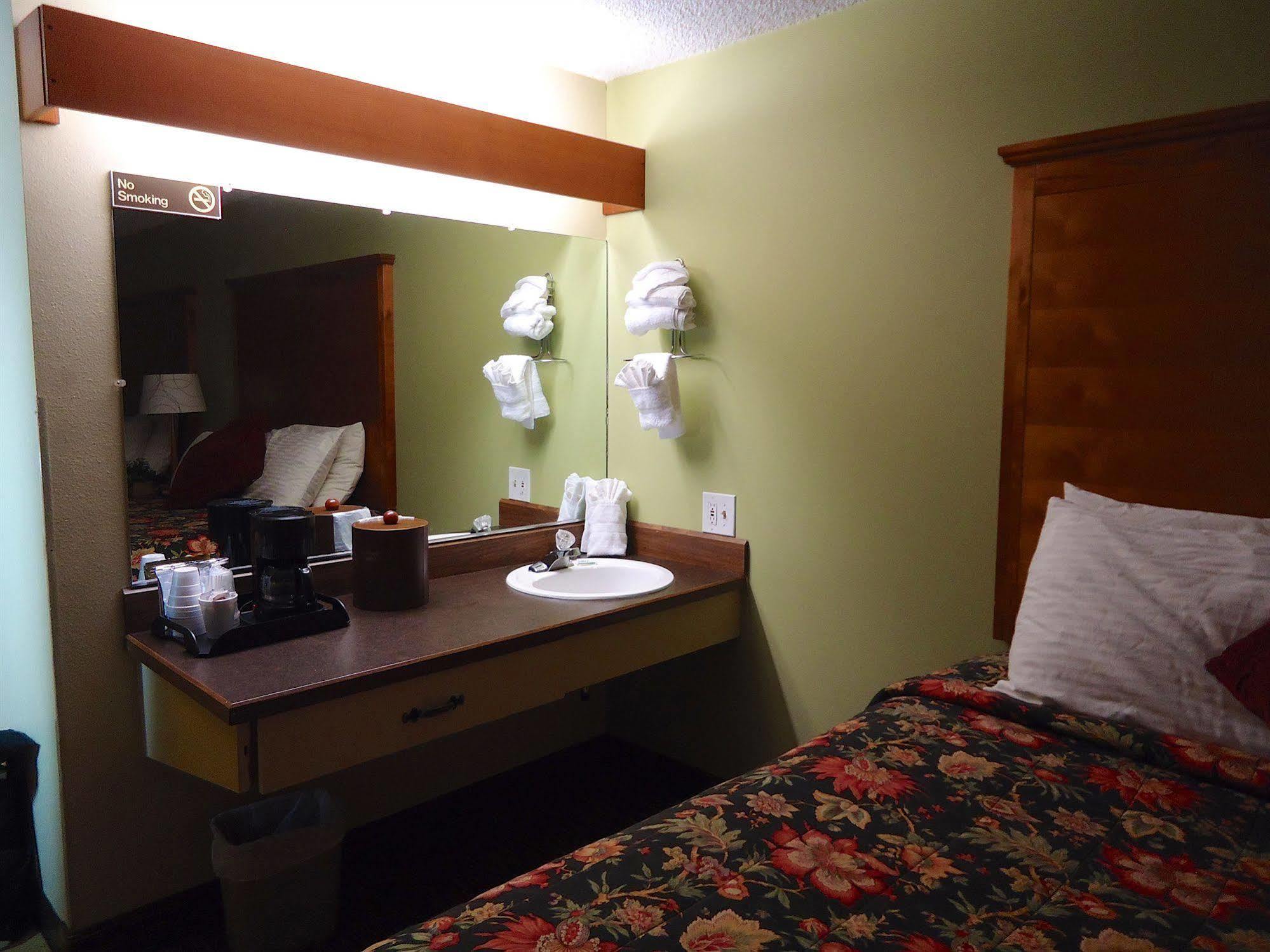Columbia Gorge Inn Cascade Locks Luaran gambar